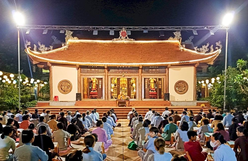 Điện Tam Bảo chùa Ninh Tảo